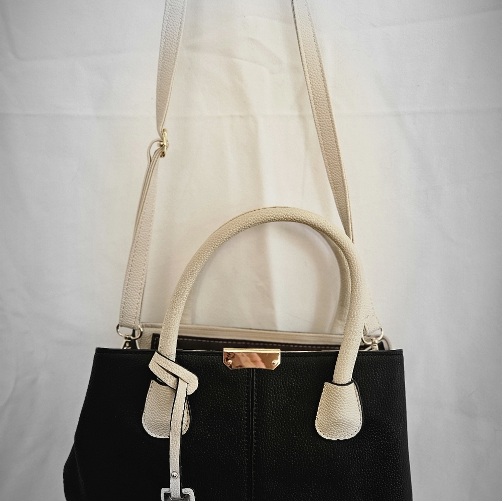 Beige & Black Two-Tone Women's Purse
